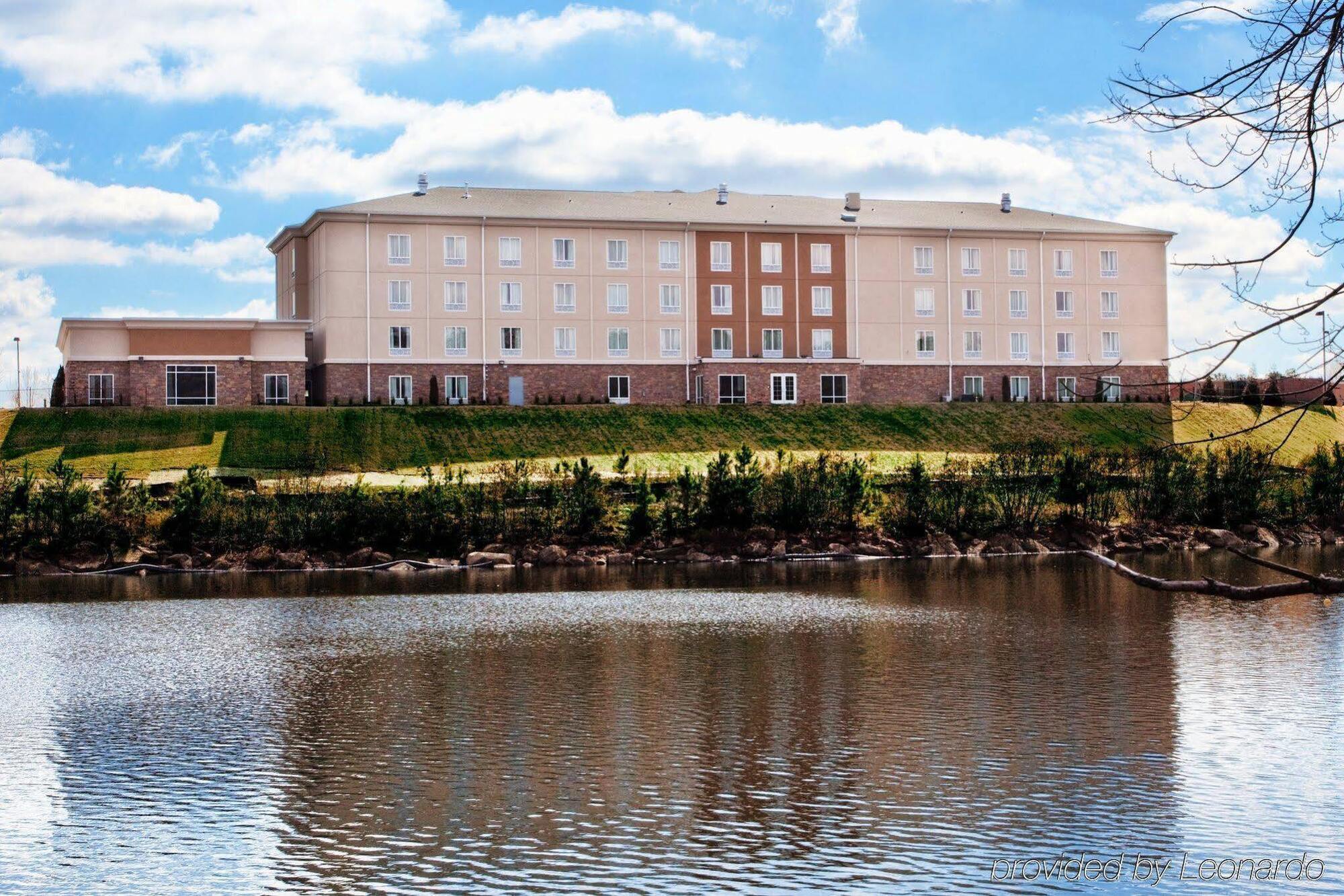 Holiday Inn Express Hotel & Suites Atlanta Airport West - Camp Creek By Ihg Exteriör bild